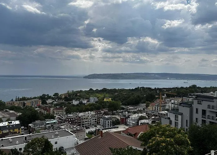 Hotel Quartz Briz 3*