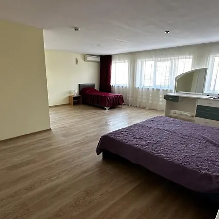 Quartz Briz Hotel