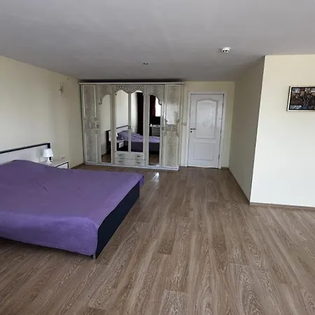 Quartz Briz Hotel 3*